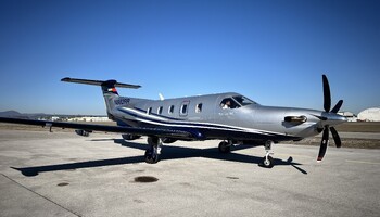 Pilatus PC-12 NGX 模型 元箱付き