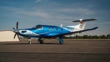 Pilatus PC-12 NGX 模型 元箱付き