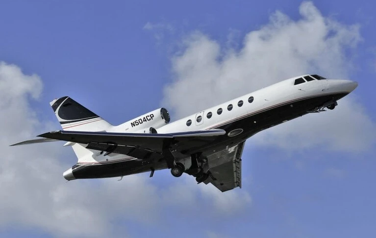 Dassault Falcon 50 4