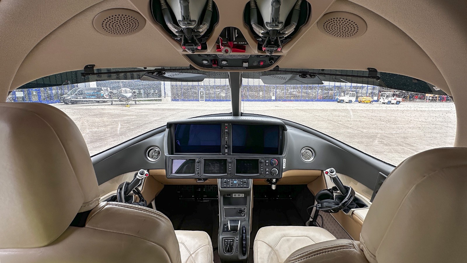 시러스 Vision SF50 2019 사진 6