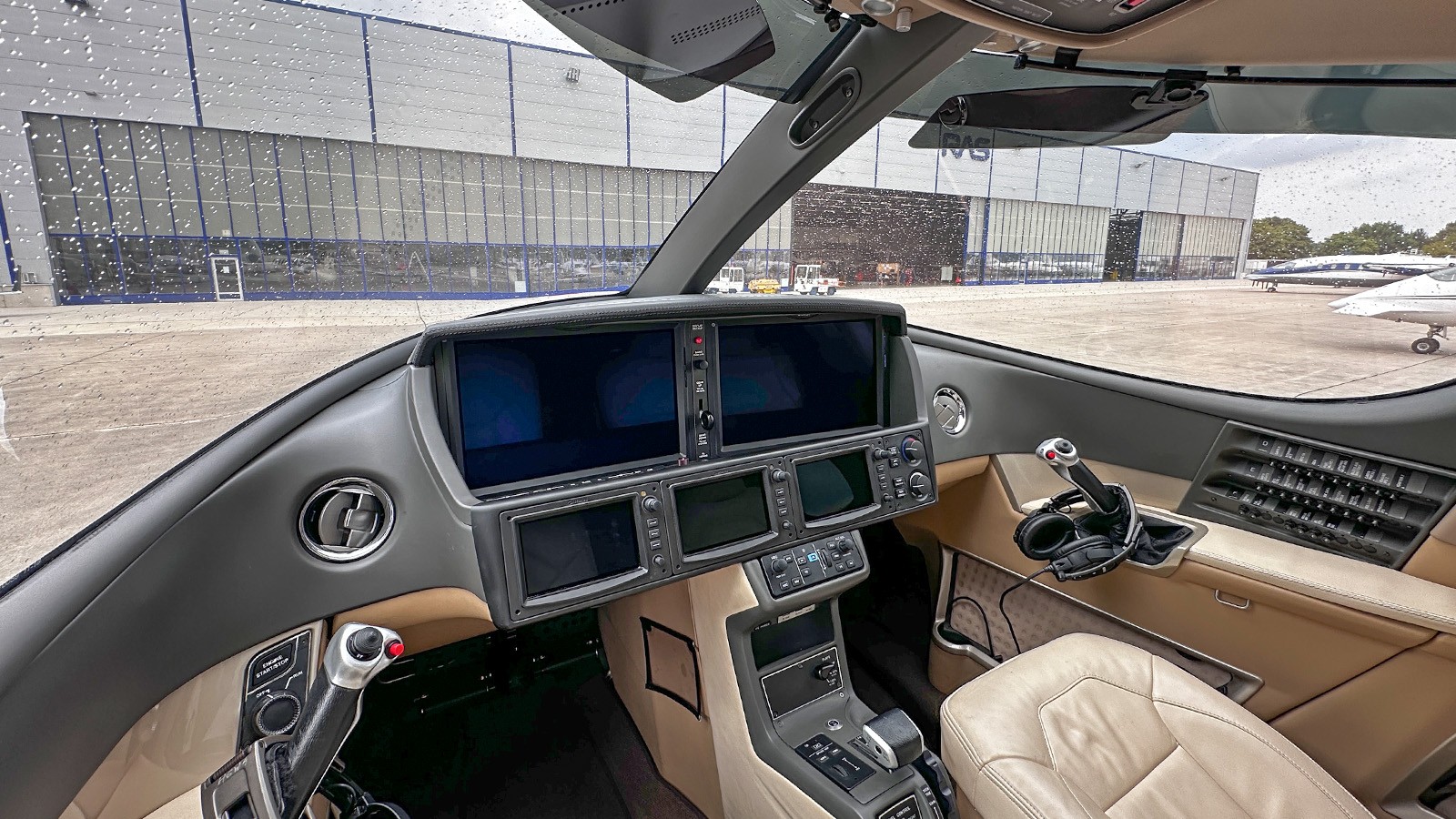 2019 Cirrus Vision SF50 For Sale | Germany. 865 hrs. | AvBuyer