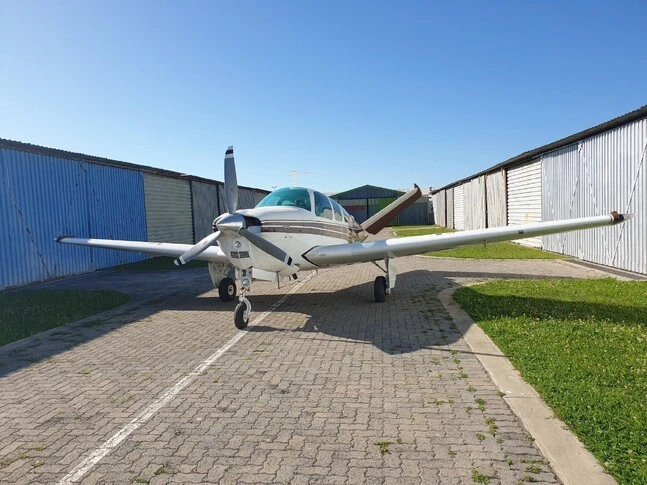 Beechcraft V35B Bonanza