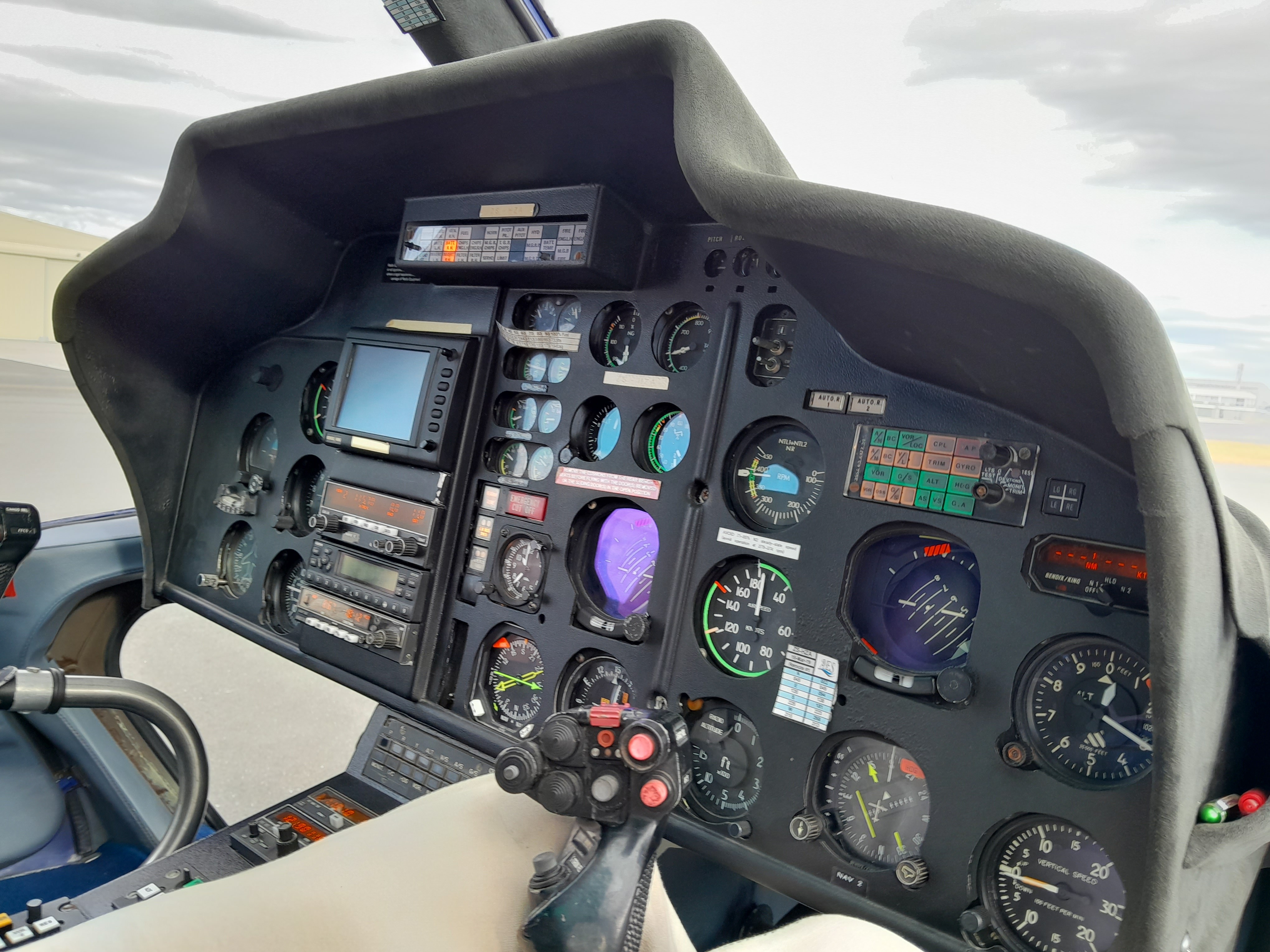 1990 Airbus/Eurocopter AS 355F-2, photo 2