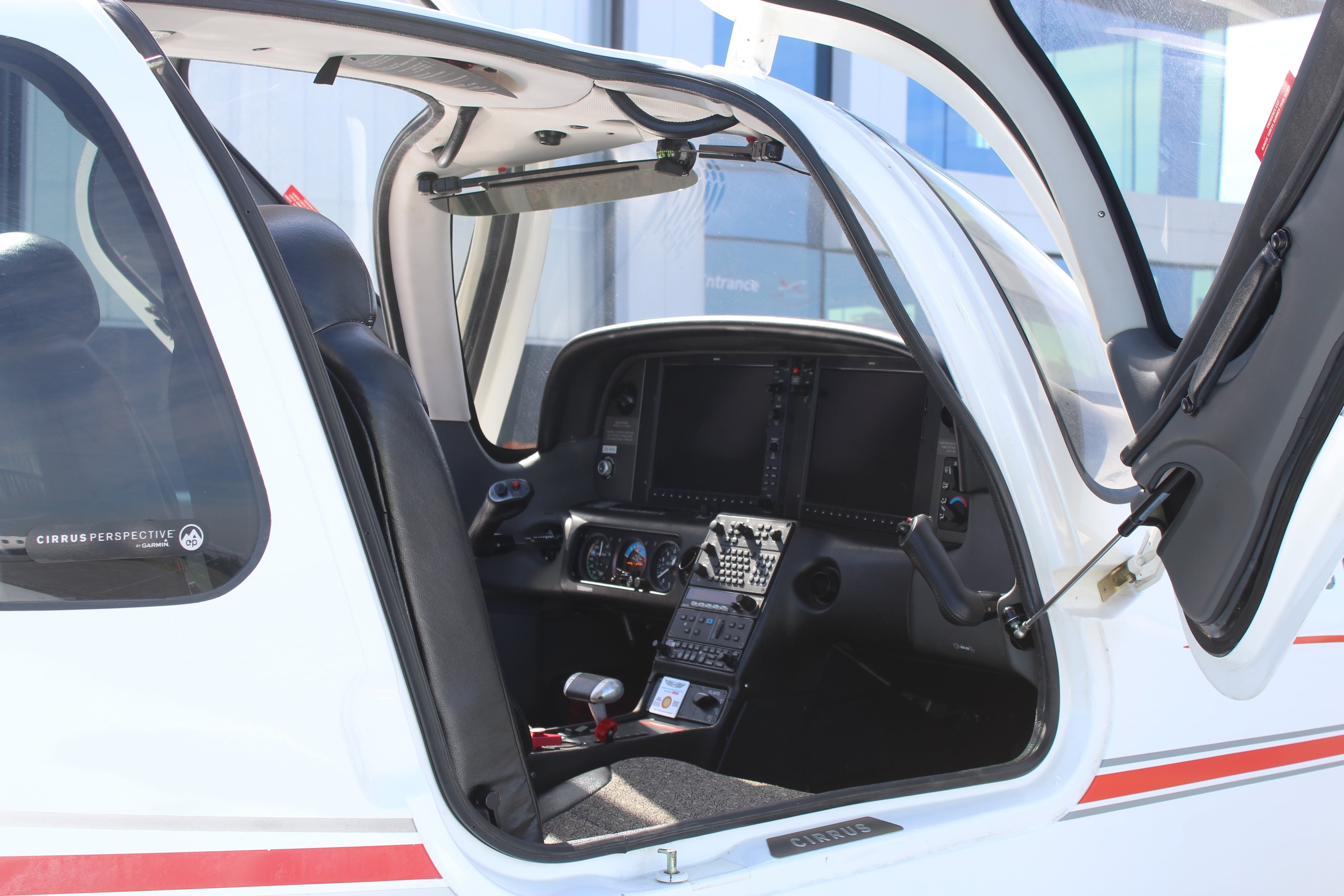 시러스 SR20 G3 2010 사진 4