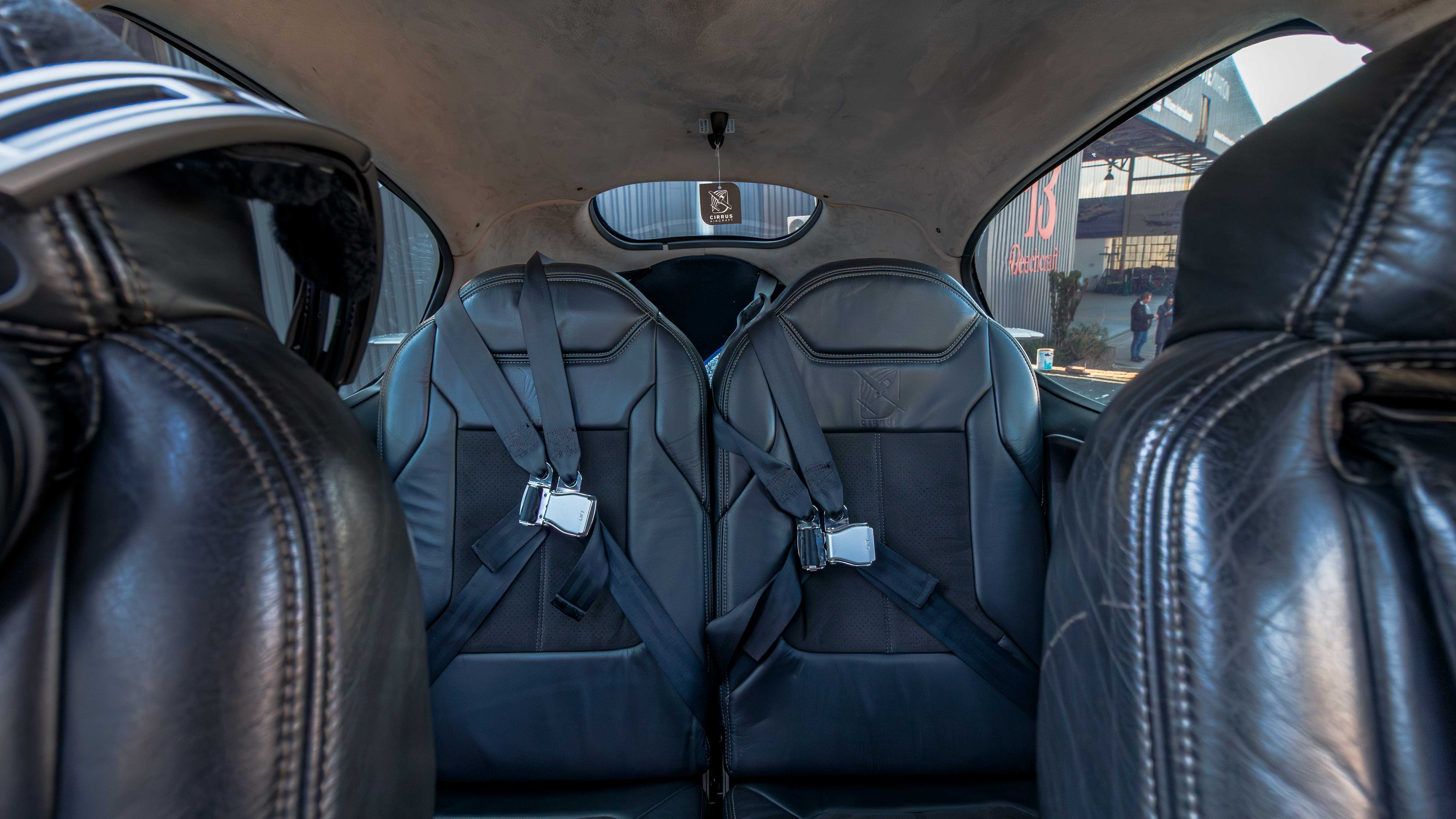 시러스 SR22 G3 GTS 2010 사진 7