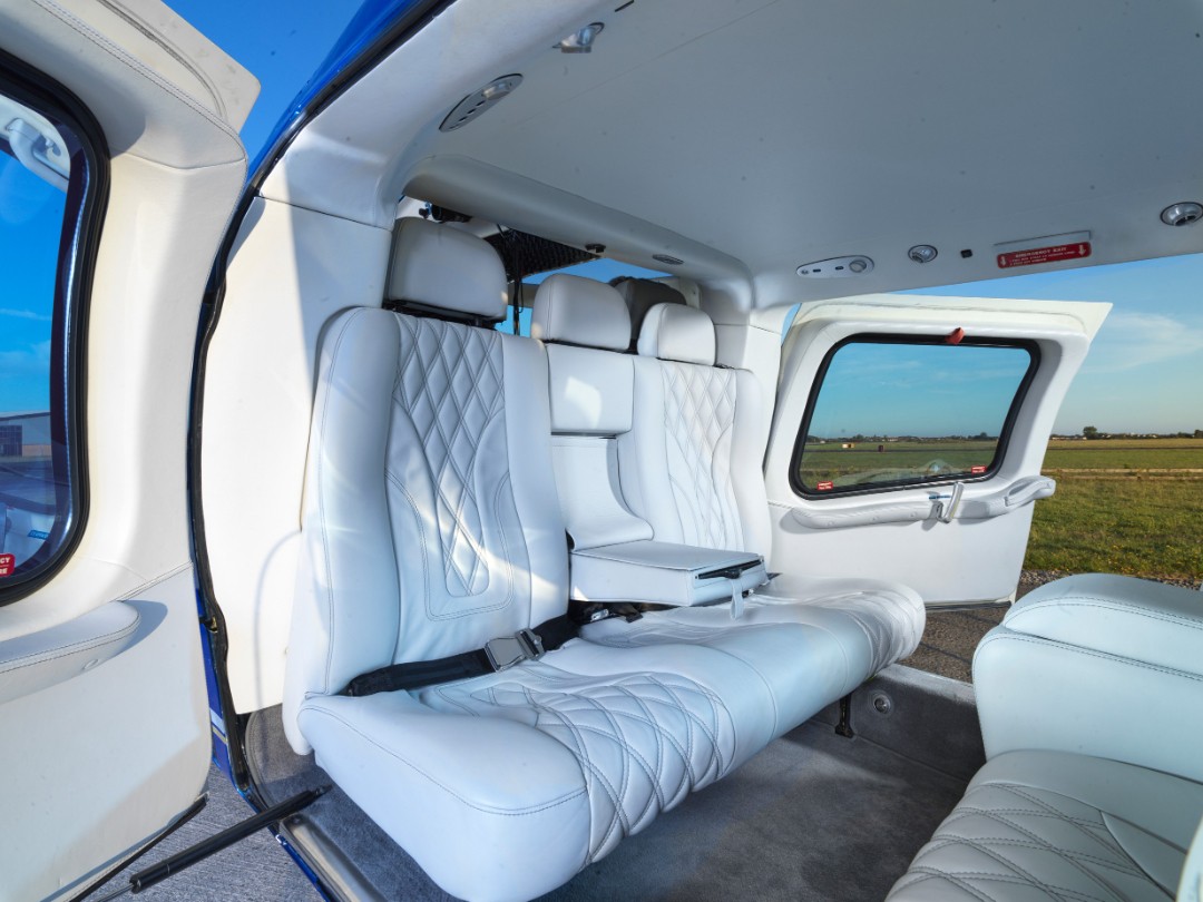 2003 Agusta A109E Power, photo 3