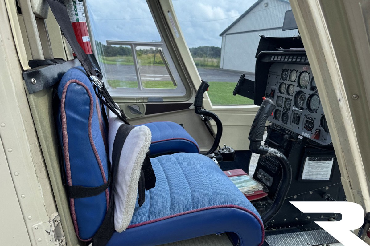 1981 Bell 206B III, photo 7
