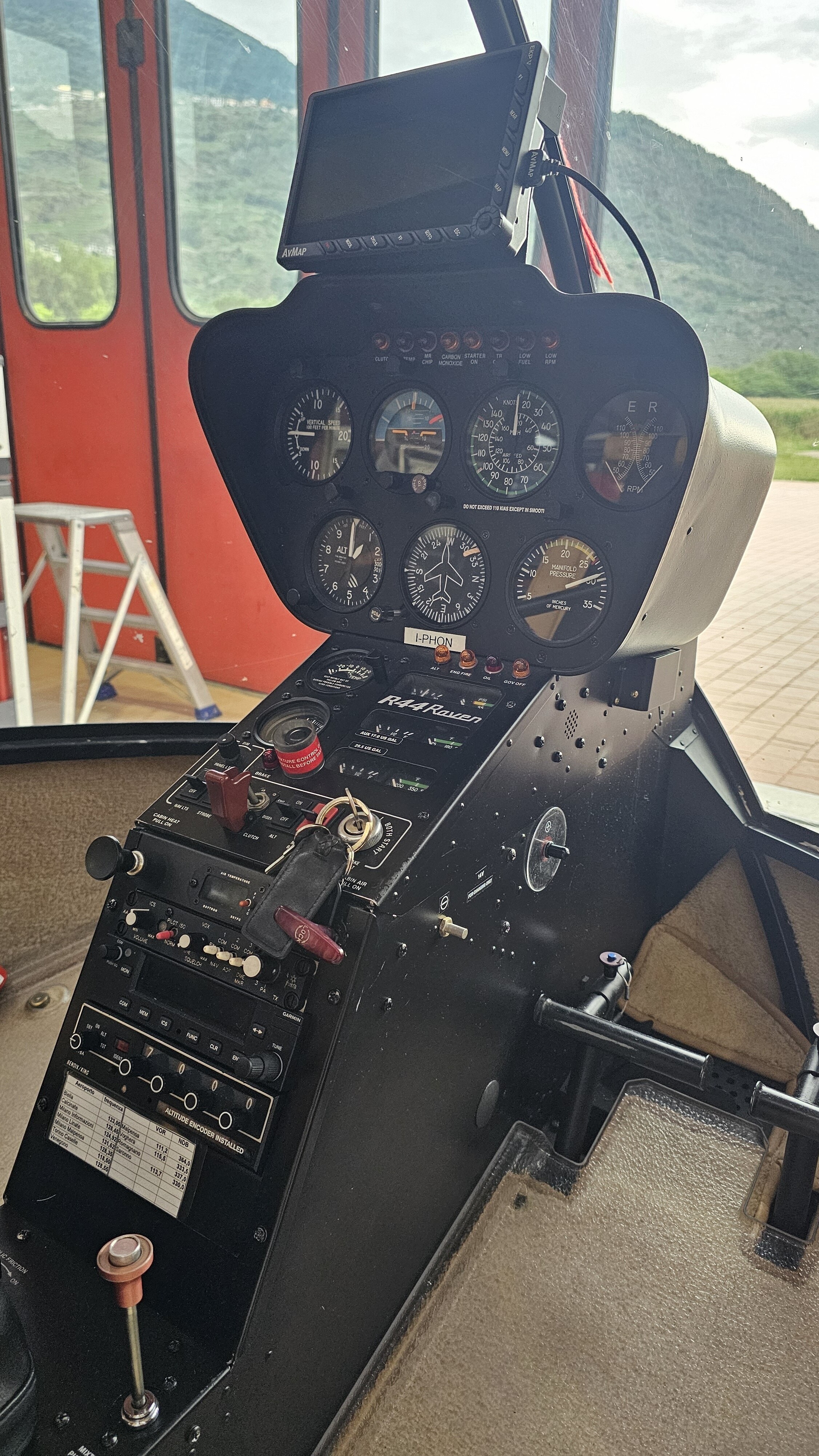 2000 Robinson R44 Raven I, photo 3