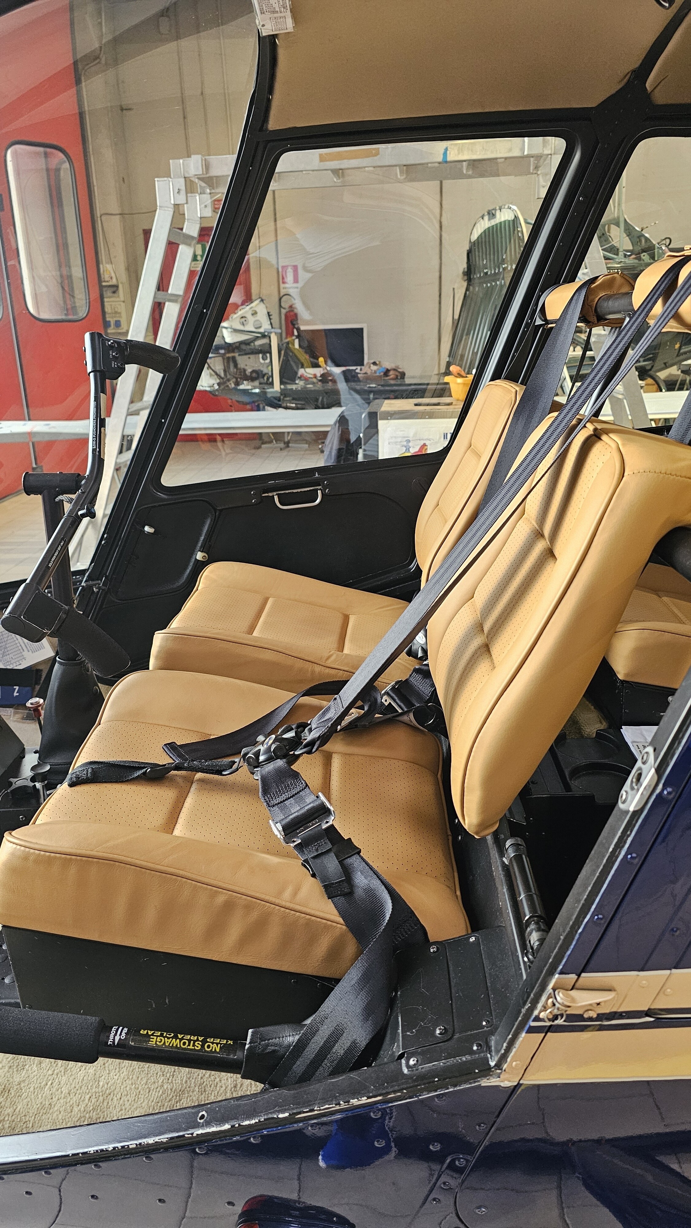 2000 Robinson R44 Raven I, photo 2