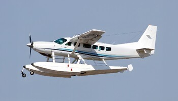 1985 Cessna Caravan 208, England, United Kingdom, photo 12