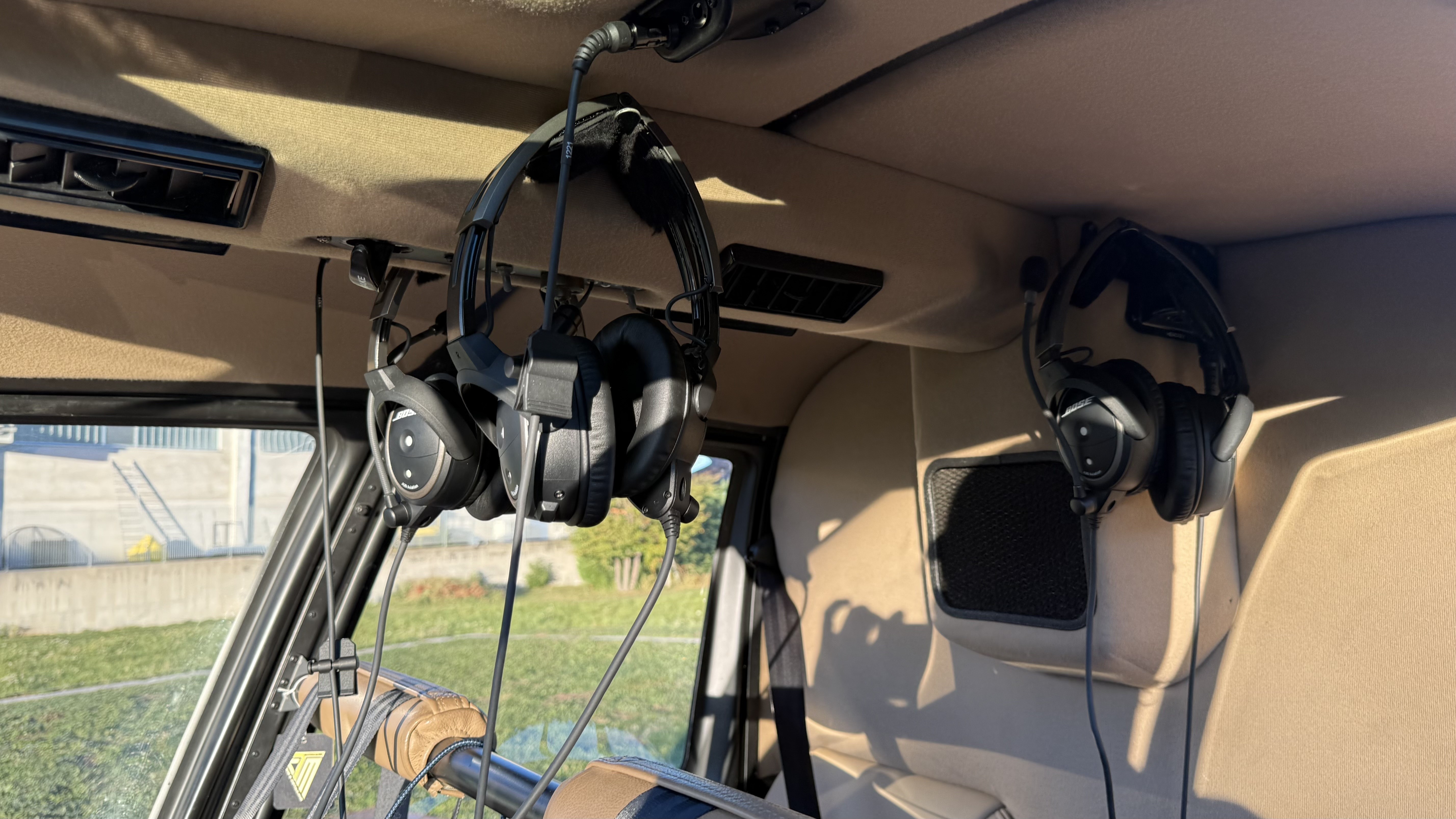 2010 Robinson R44 Raven II, photo 5