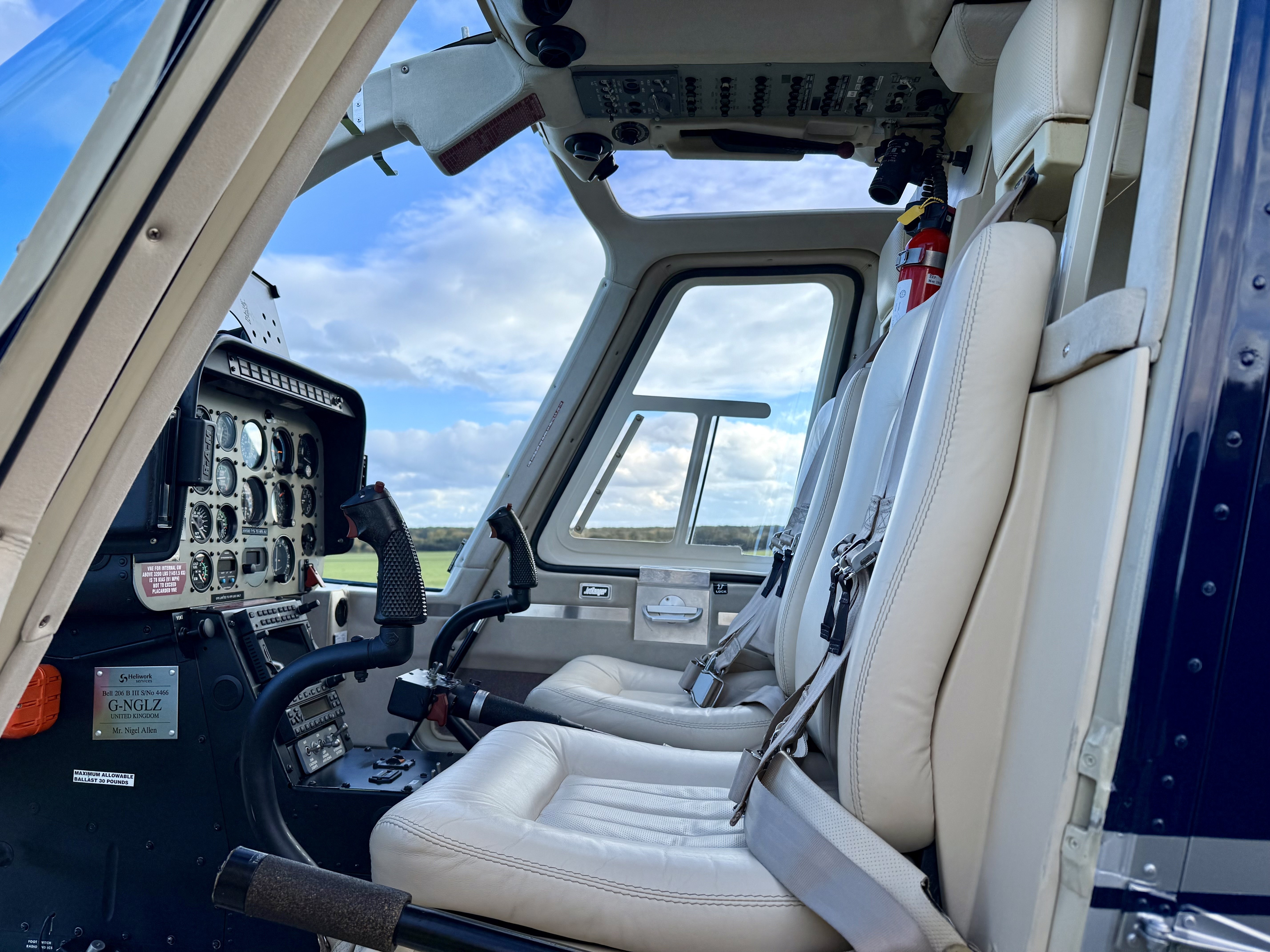 1997 Bell 206B III For Sale | England, UK. 1982 hrs. | AvBuyer