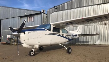 1975 Cessna 210 L Centurion, Germany, photo 3