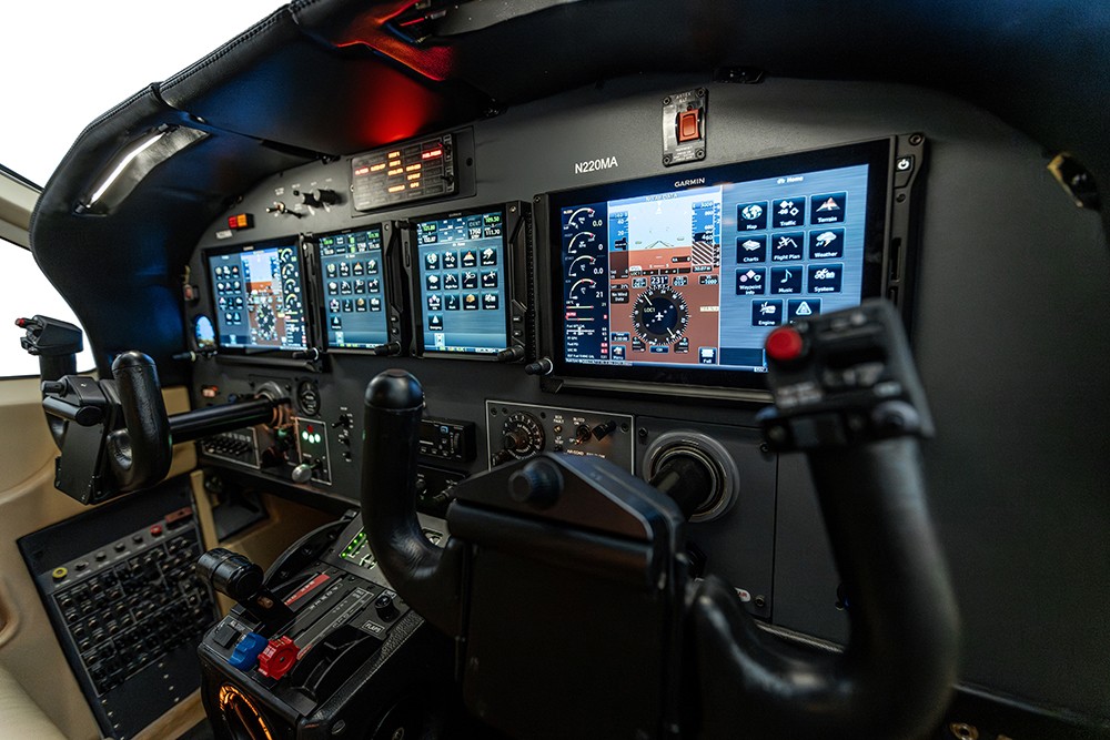 2003 Daher TBM 700C2 For Sale | IL, US. 2135 hrs. | AvBuyer