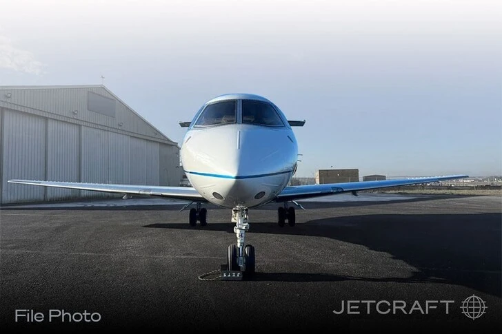 Hawker 750
