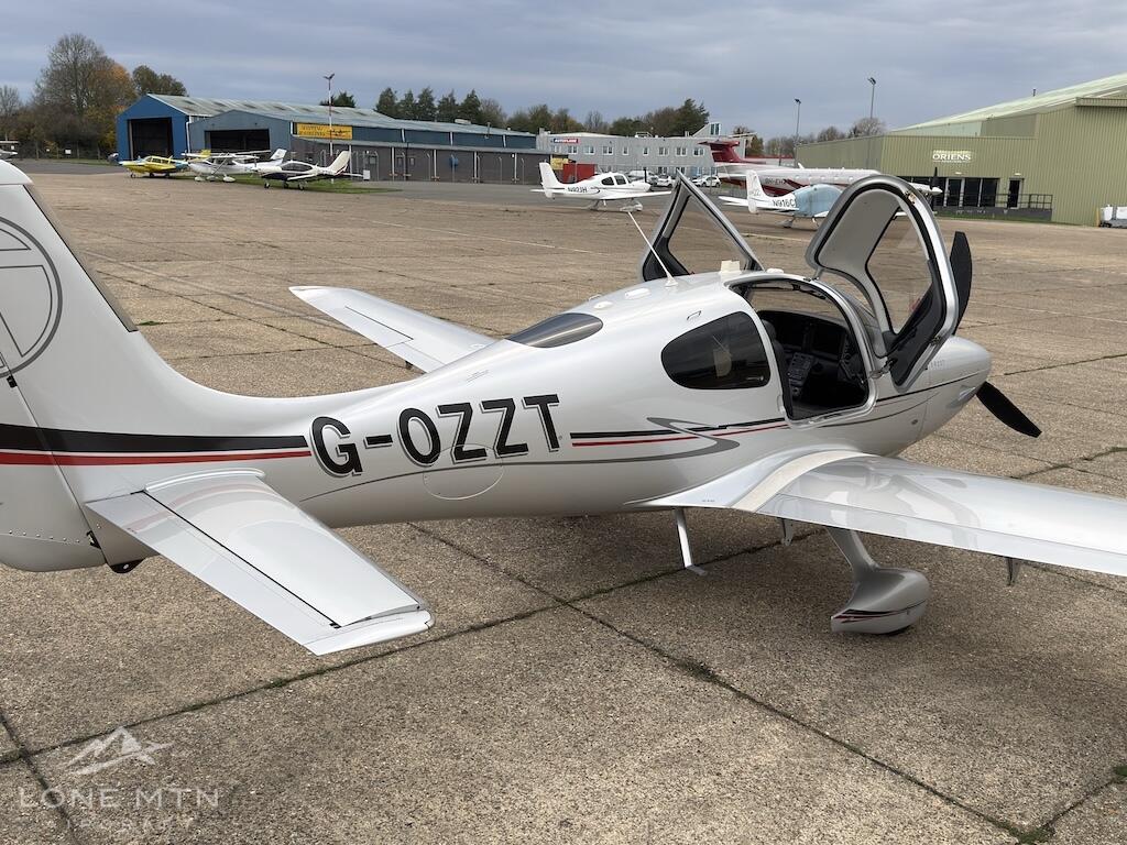 시러스 SR22 G3 Turbo GTS 2011 사진 8