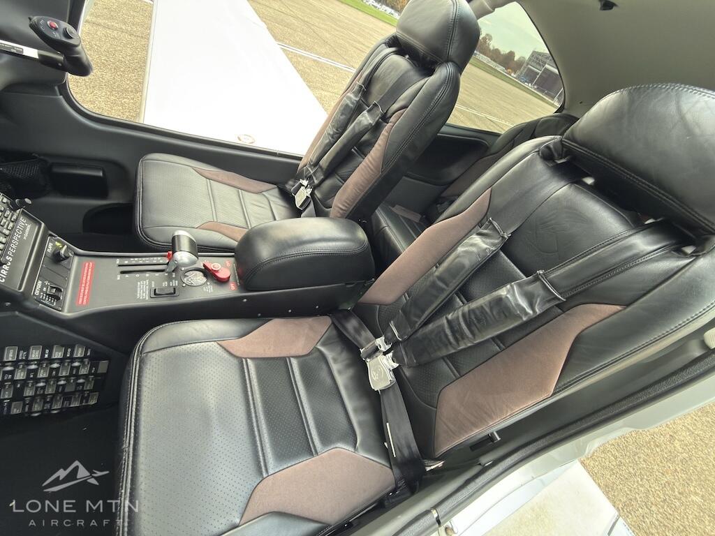 시러스 SR22 G3 Turbo GTS 2011 사진 5