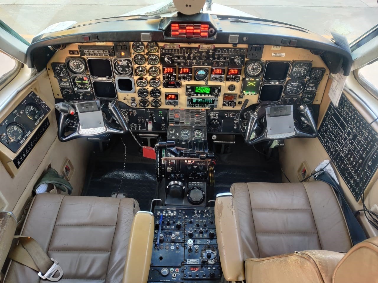 1996 Beechcraft 1900D For Sale | ZA. 30421.4 hrs. | AvBuyer