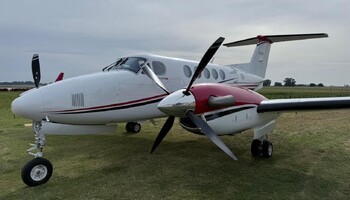 2014 Beechcraft King Air 250, SC, United States, photo 3