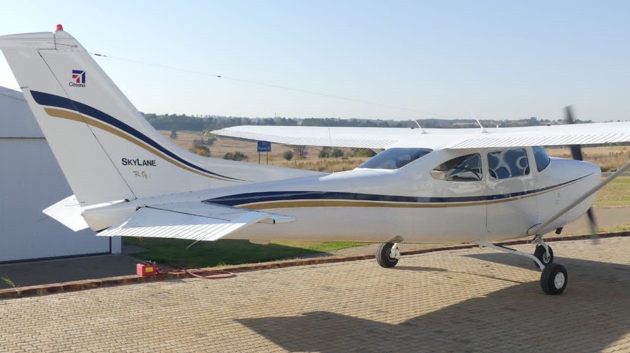 세스나 R182 Skylane RG 1980 사진 3