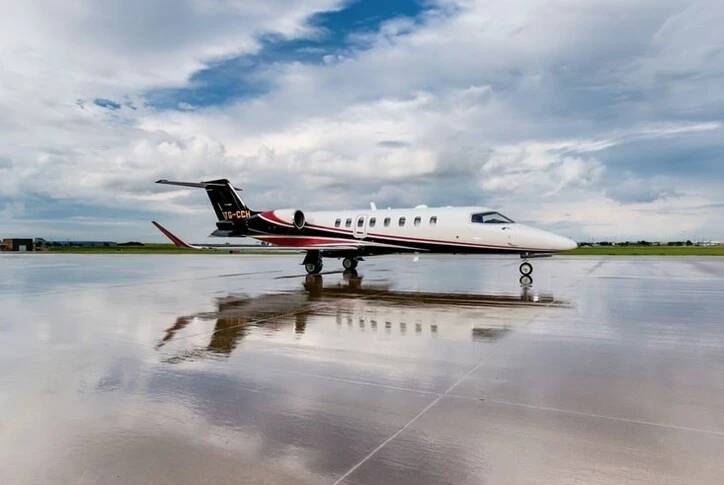 Bombardier Learjet 75