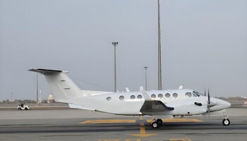 1999 Beechcraft King Air 350, South Africa, photo 4