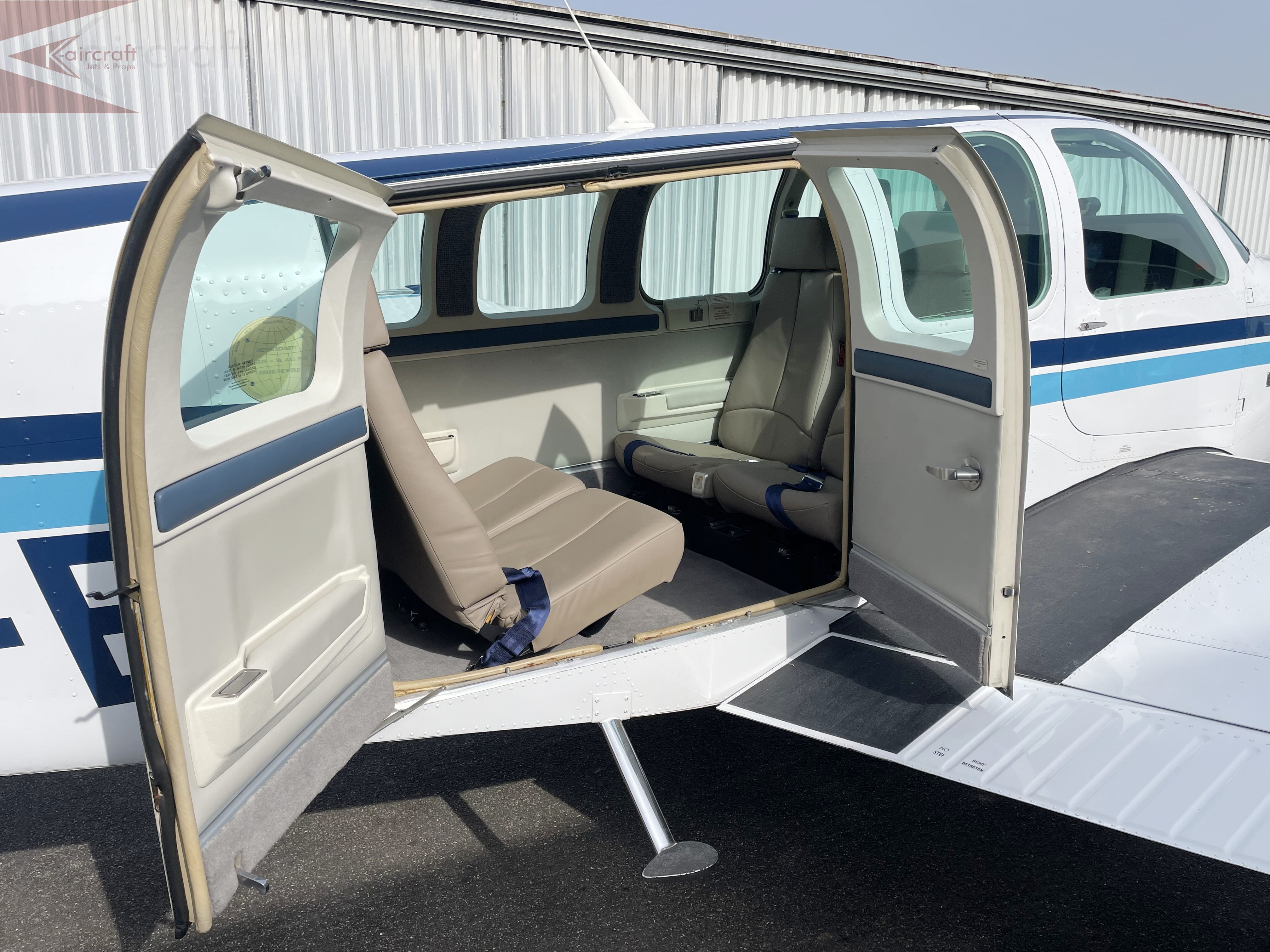 비치크래프트 A36 Bonanza 1995 사진 4