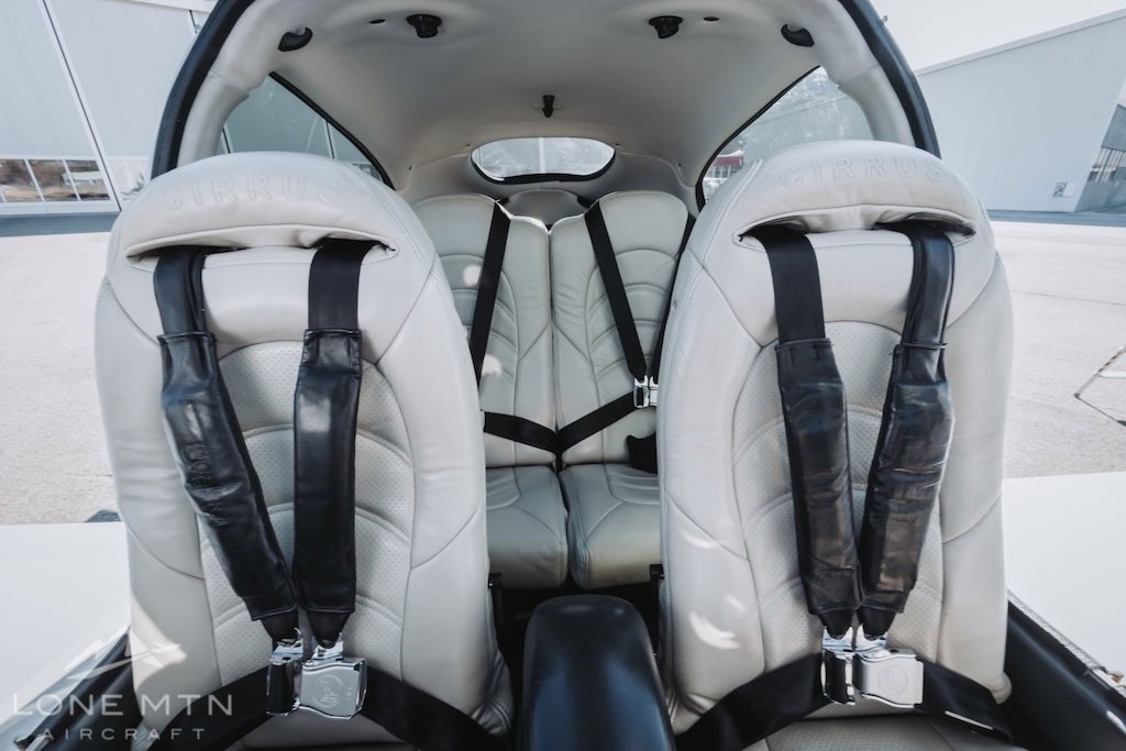 시러스 SR22 G3 GTS 2007 사진 4