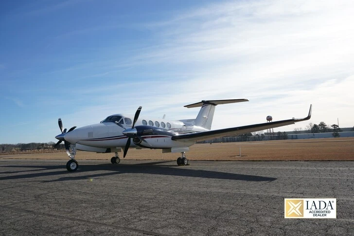 2014 Beechcraft King Air 250, SC, United States, photo 5