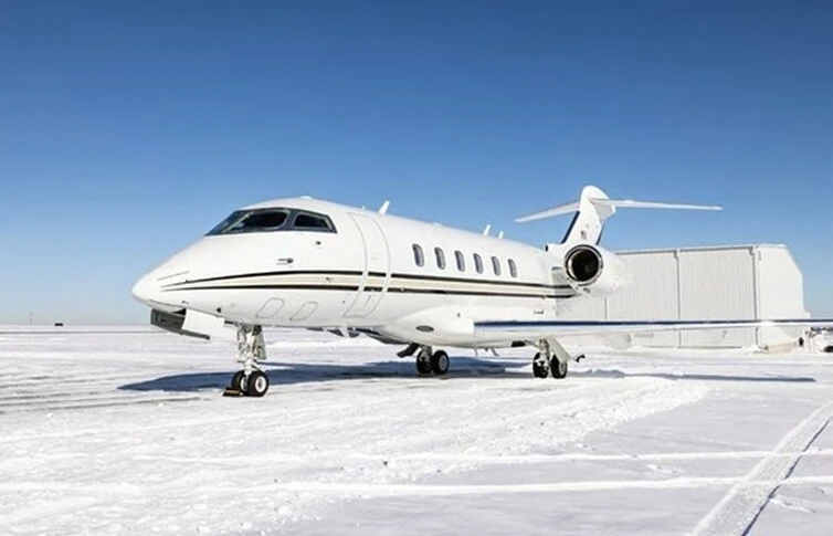 Bombardier Challenger 300