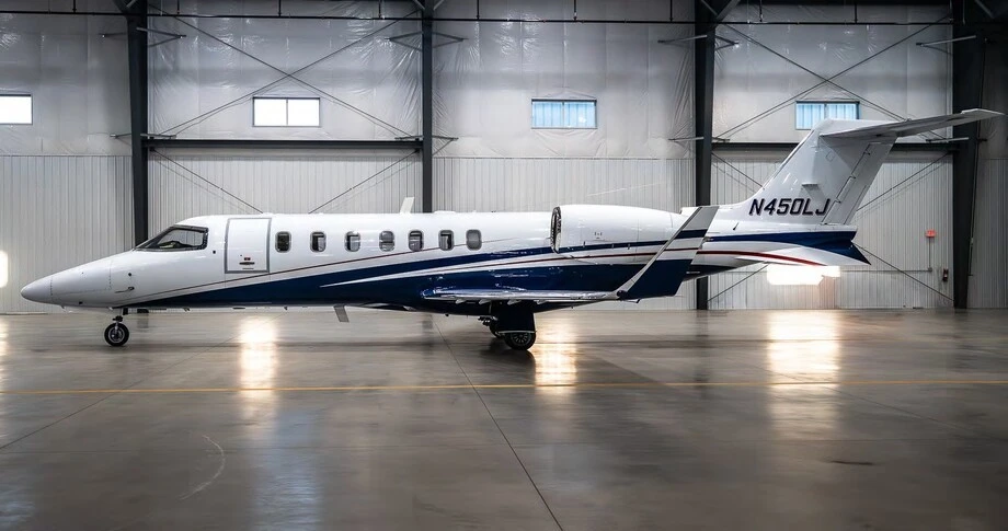 Bombardier Learjet 40Xr