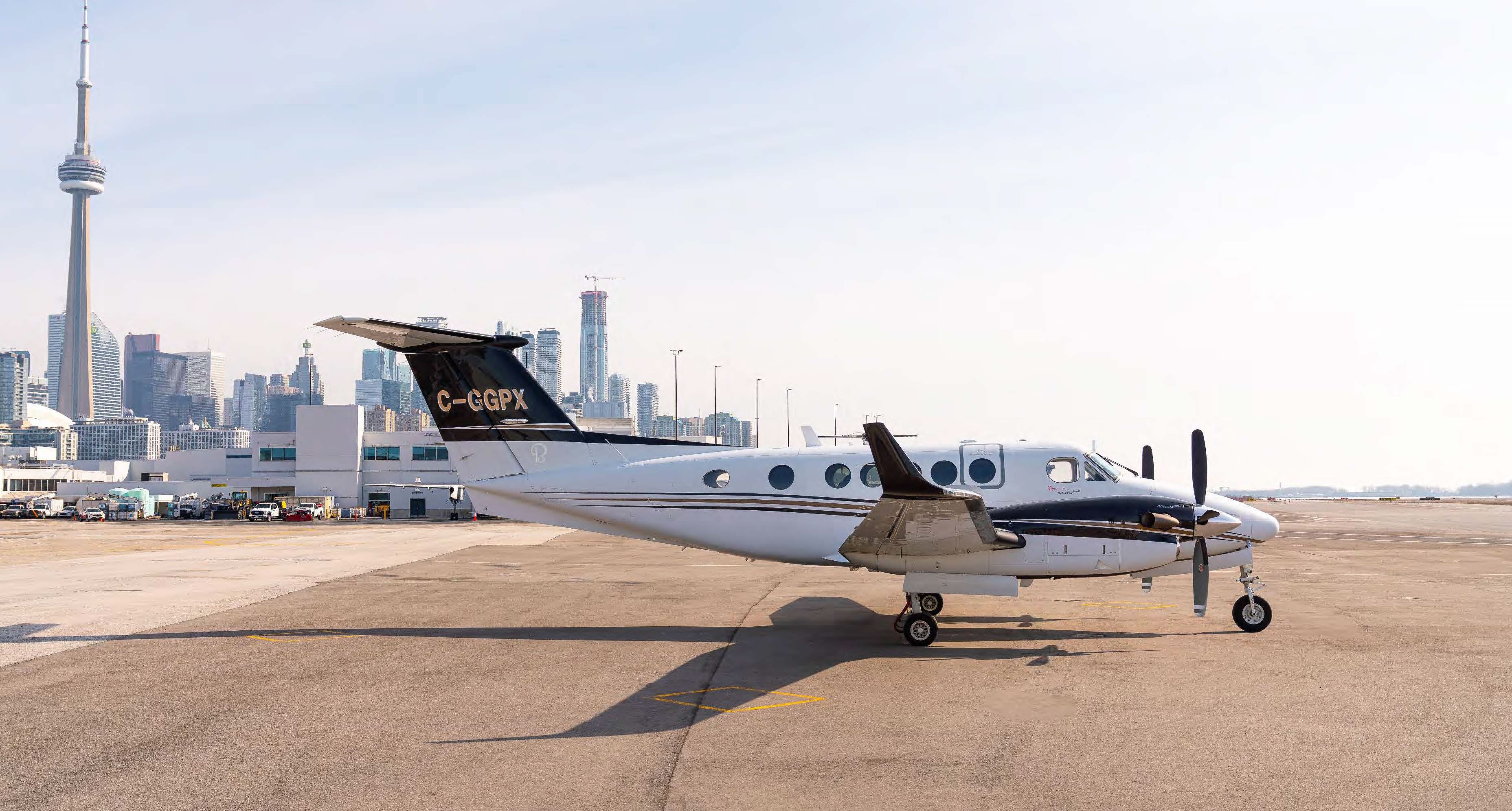2008 Beechcraft King Air B200GT (C-GGPX), photo 1