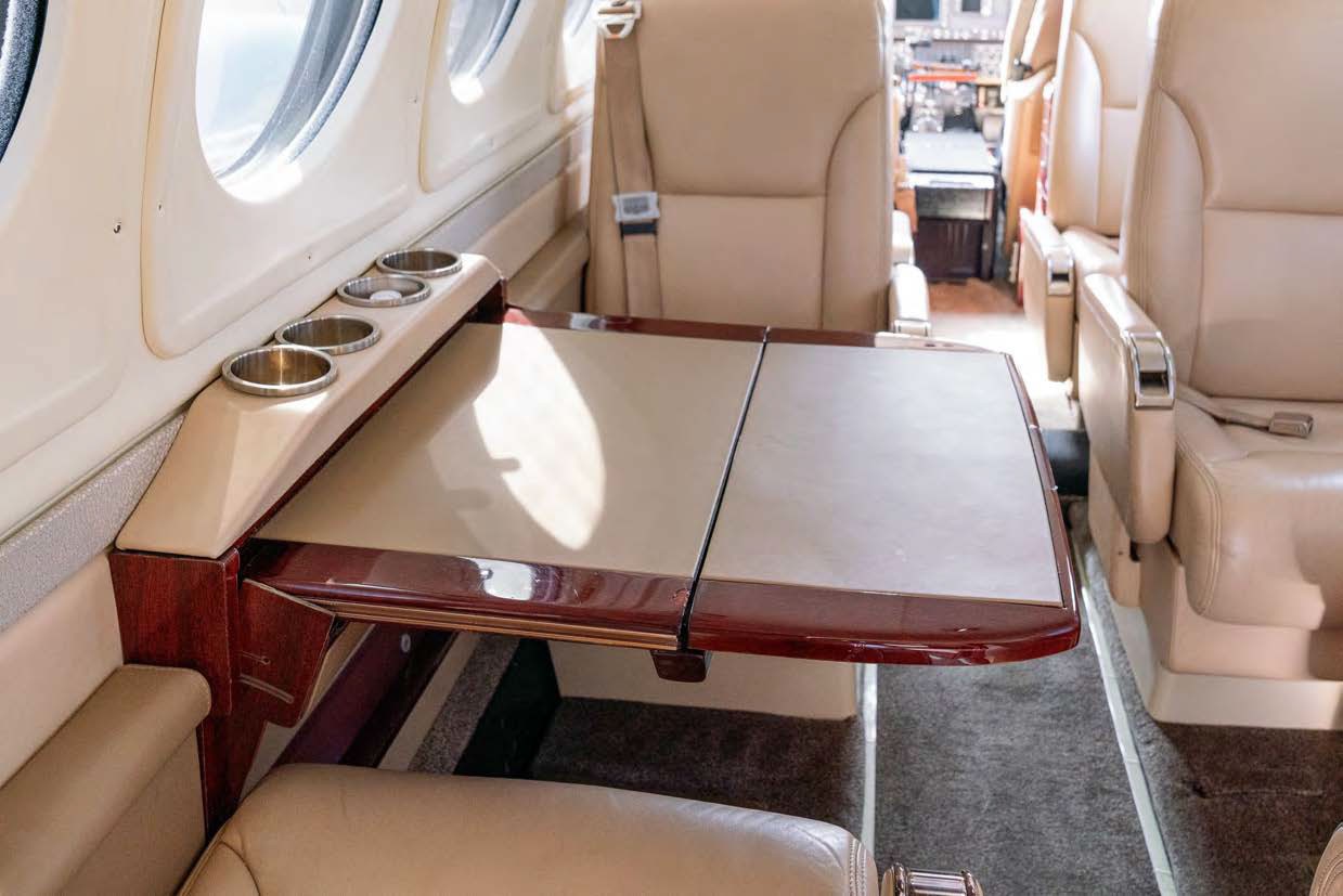 2008 Beechcraft King Air B200GT (C-GGPX), photo 5