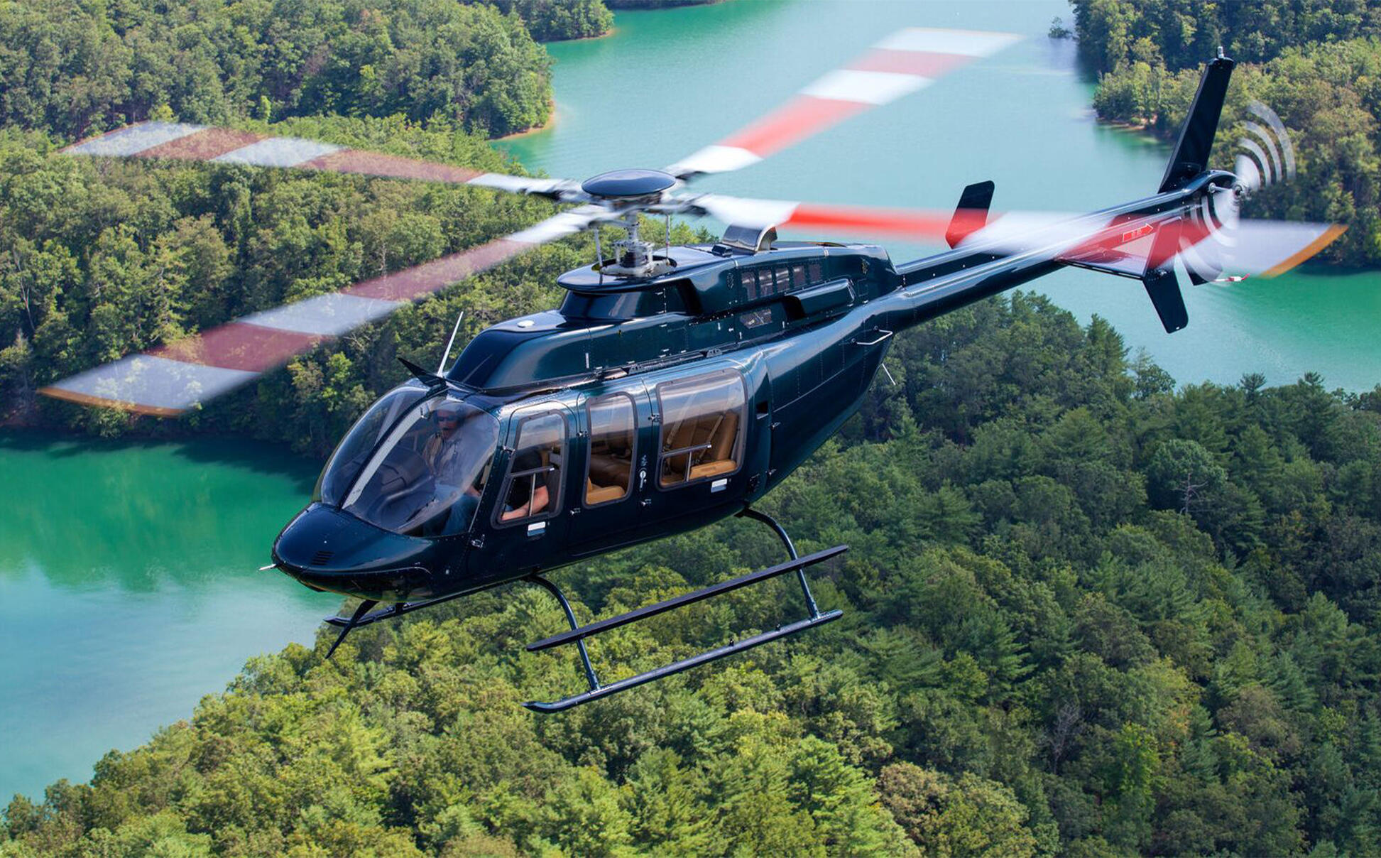 2017 Bell 407GXP, photo 1