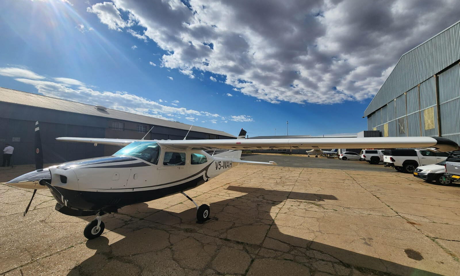 1980 Cessna 210, photo 4