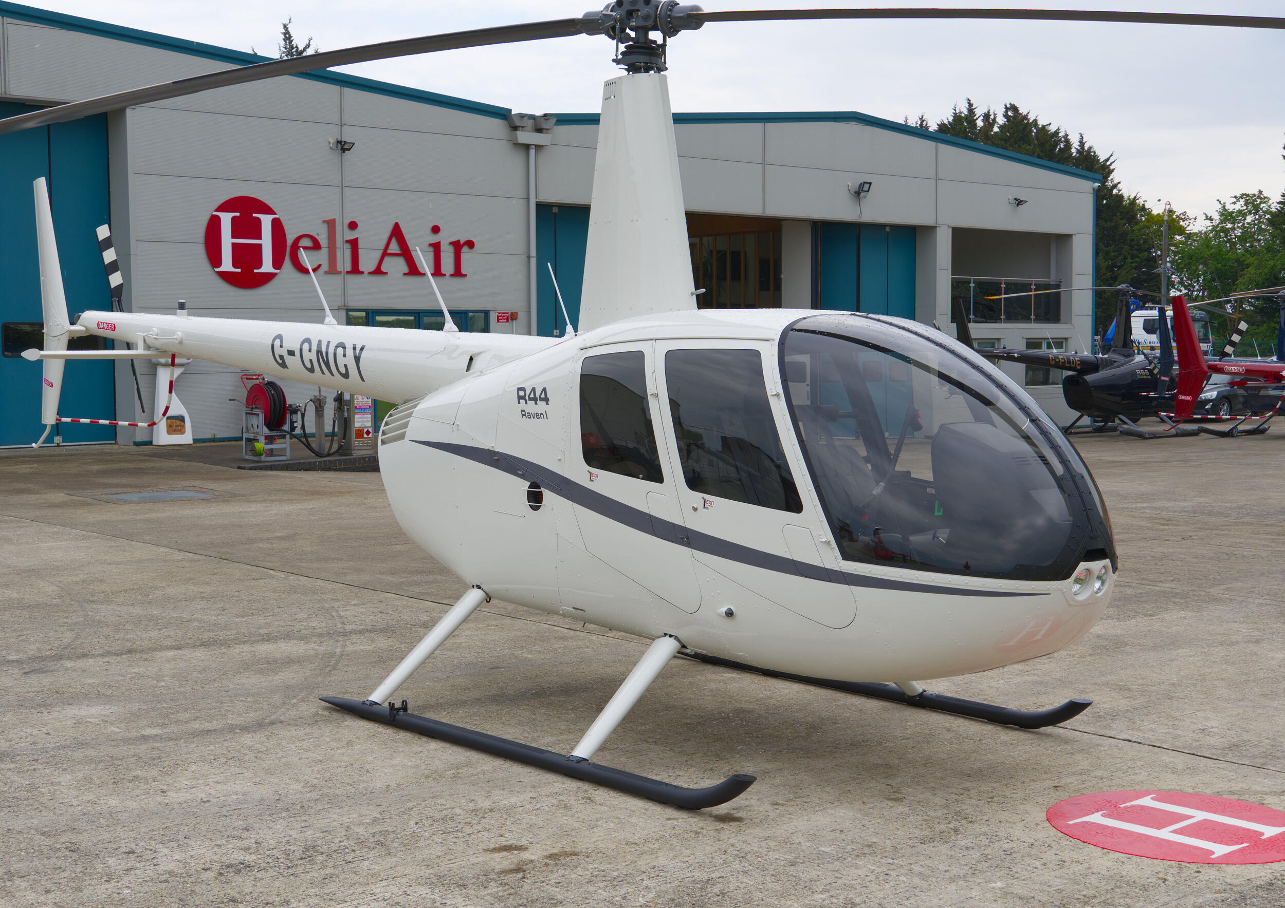 로빈슨 R44 Raven I 2026 사진 1