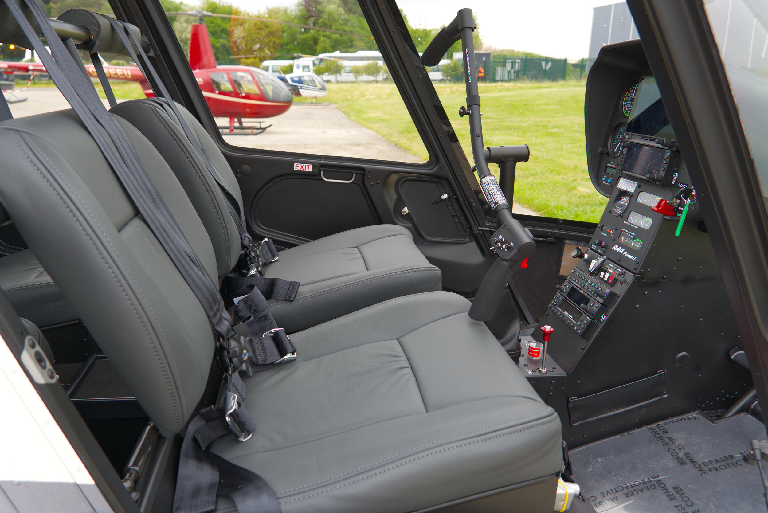 로빈슨 R44 Raven I 2026 사진 5