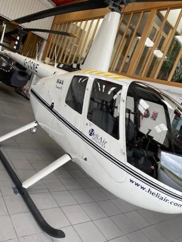로빈슨 R44 Raven II 2010 사진 1