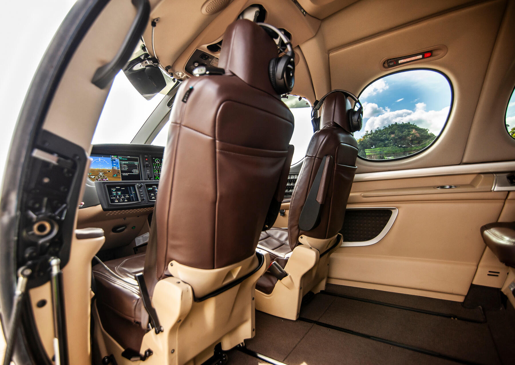 2021 Cirrus SF50 Vision G2+ Elite thumbnail 3