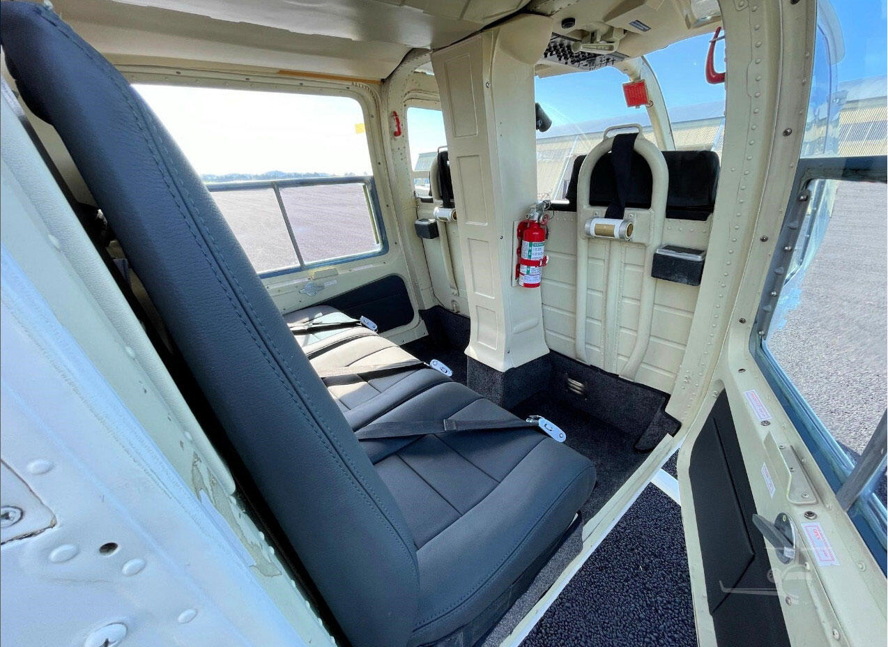1985 Bell 206B III (S/N 8681), photo 5