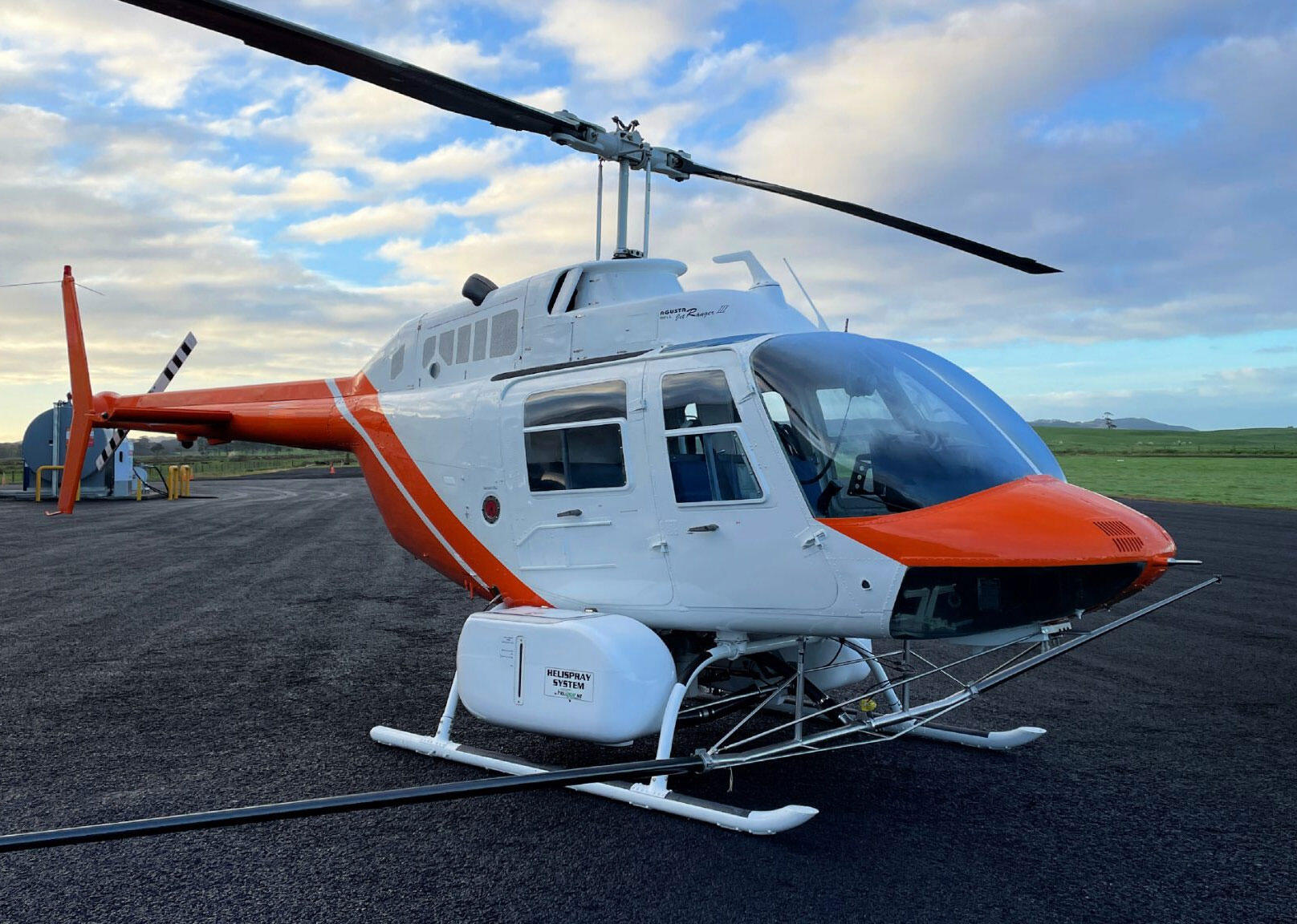 1985 Bell 206B III (S/N 8691), photo 1