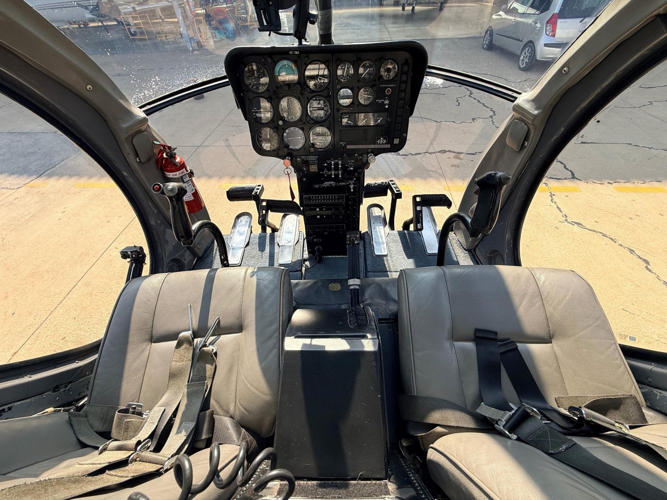 1979 Hughes McDonnell Douglas 500D, photo 2