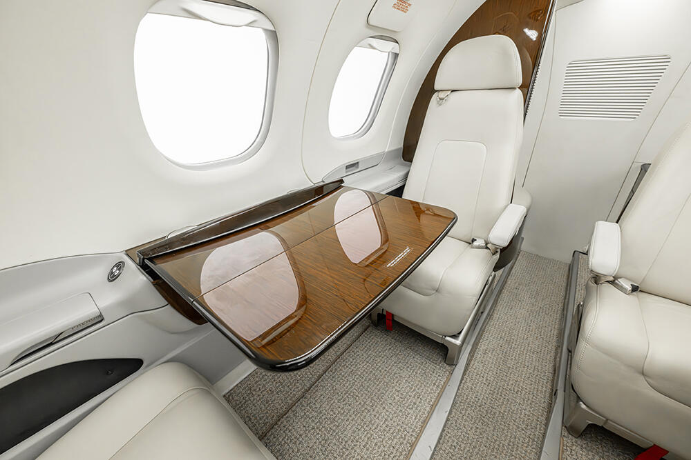 엠브라에르 Phenom 100E 2014 사진 8