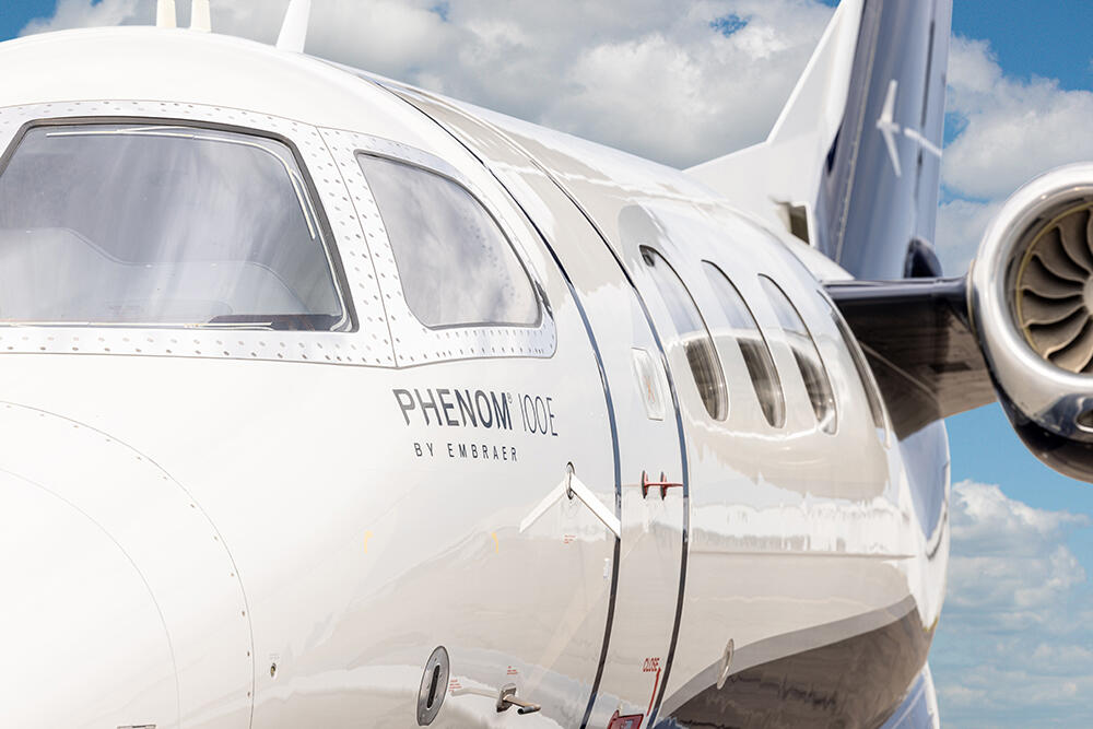 엠브라에르 Phenom 100E 2014 사진 3