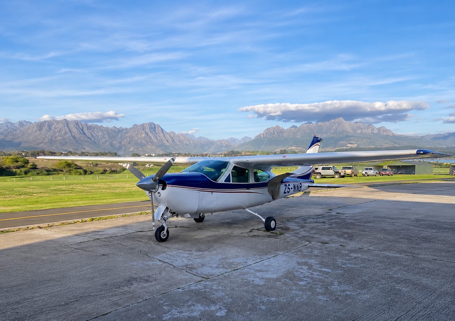 1977 Cessna 177RG For Sale | ZA. 5177 hrs. | AvBuyer