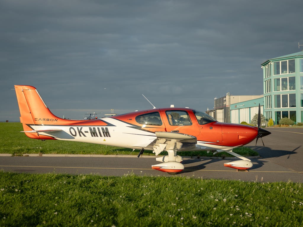 시러스 SR22 G6 GTS 2021 사진 1