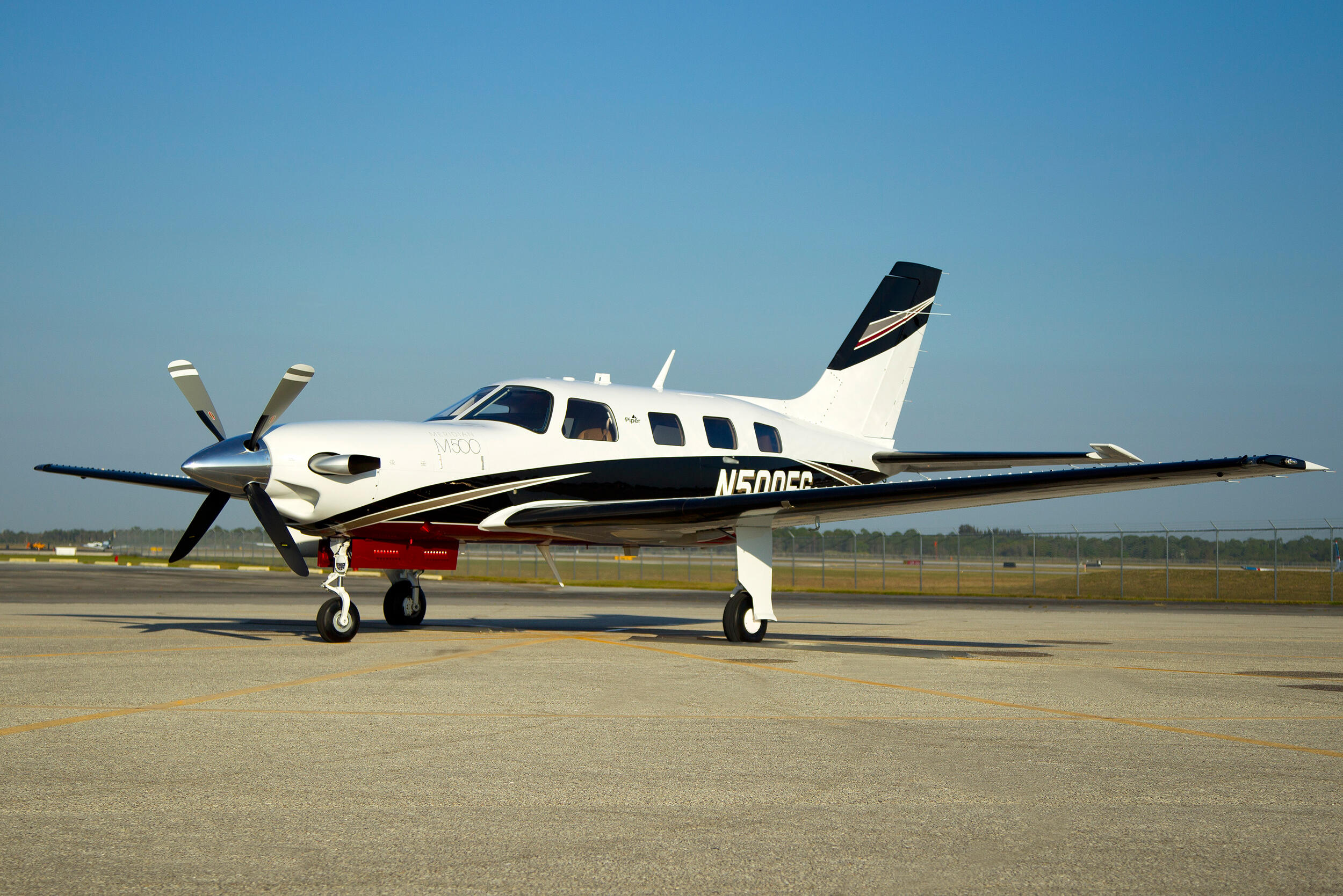 Piper M500, photo 4