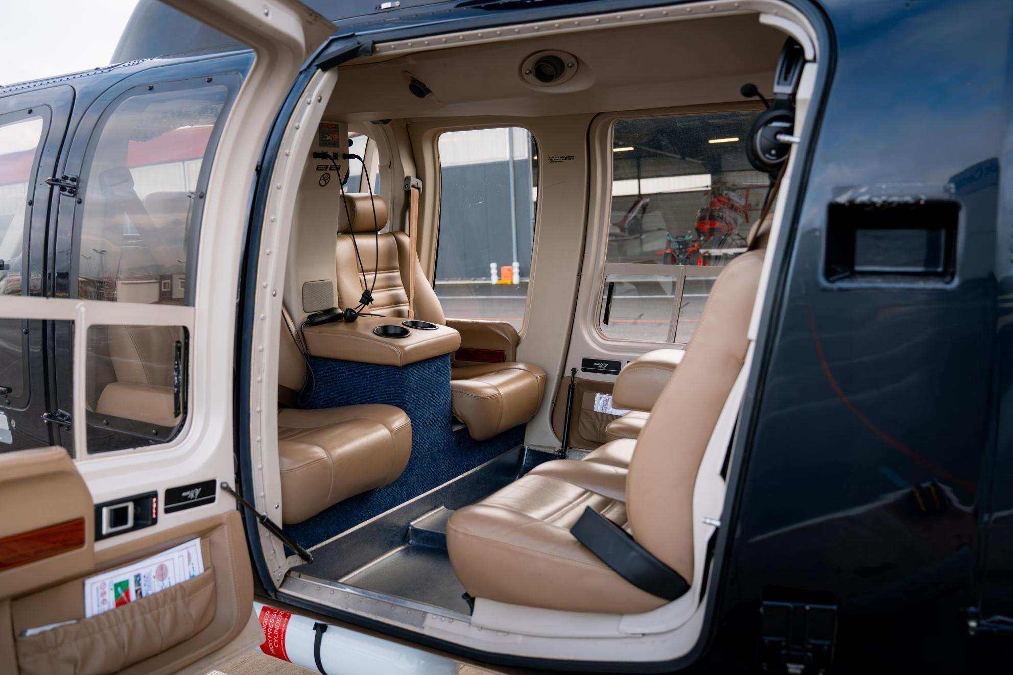 1998 Bell 407, photo 2