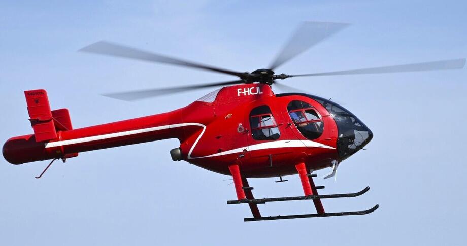 1995 Boeing MD 520N, photo 2