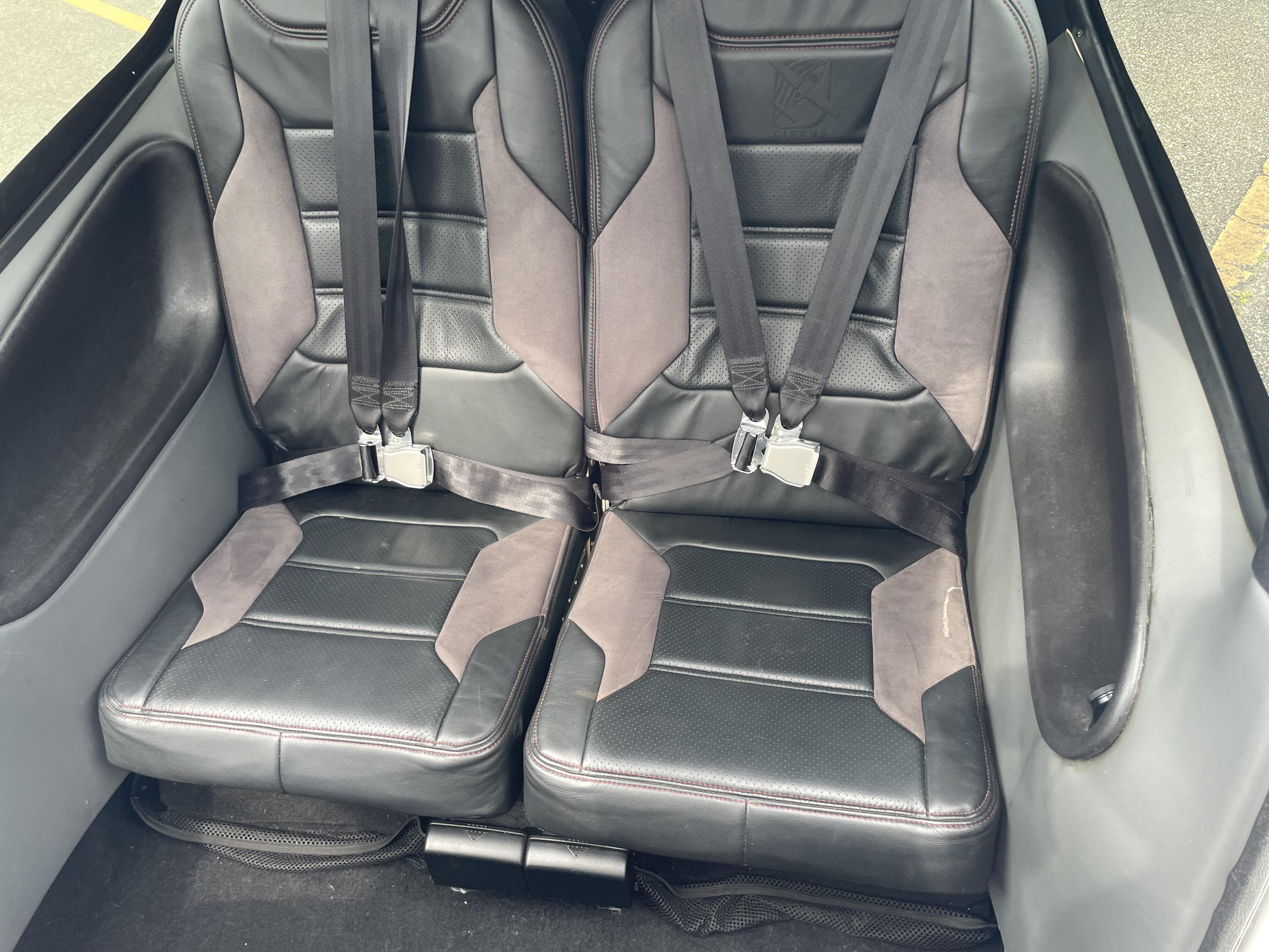 시러스 SR22 G3 Turbo GTS 2009 사진 6
